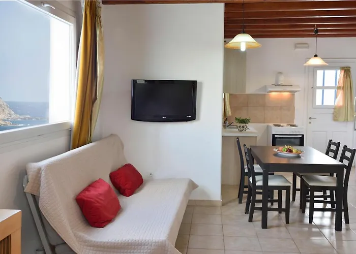 Adonis Rooms